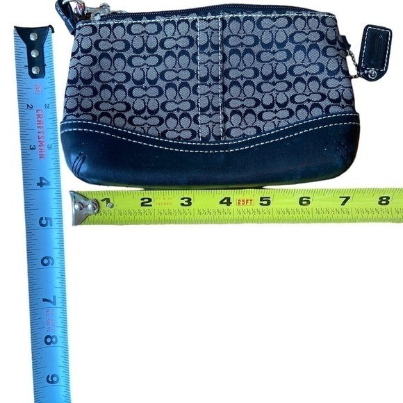 coach wristlet black/dark gray leather and fabric used good condition - Picture 5 of 10